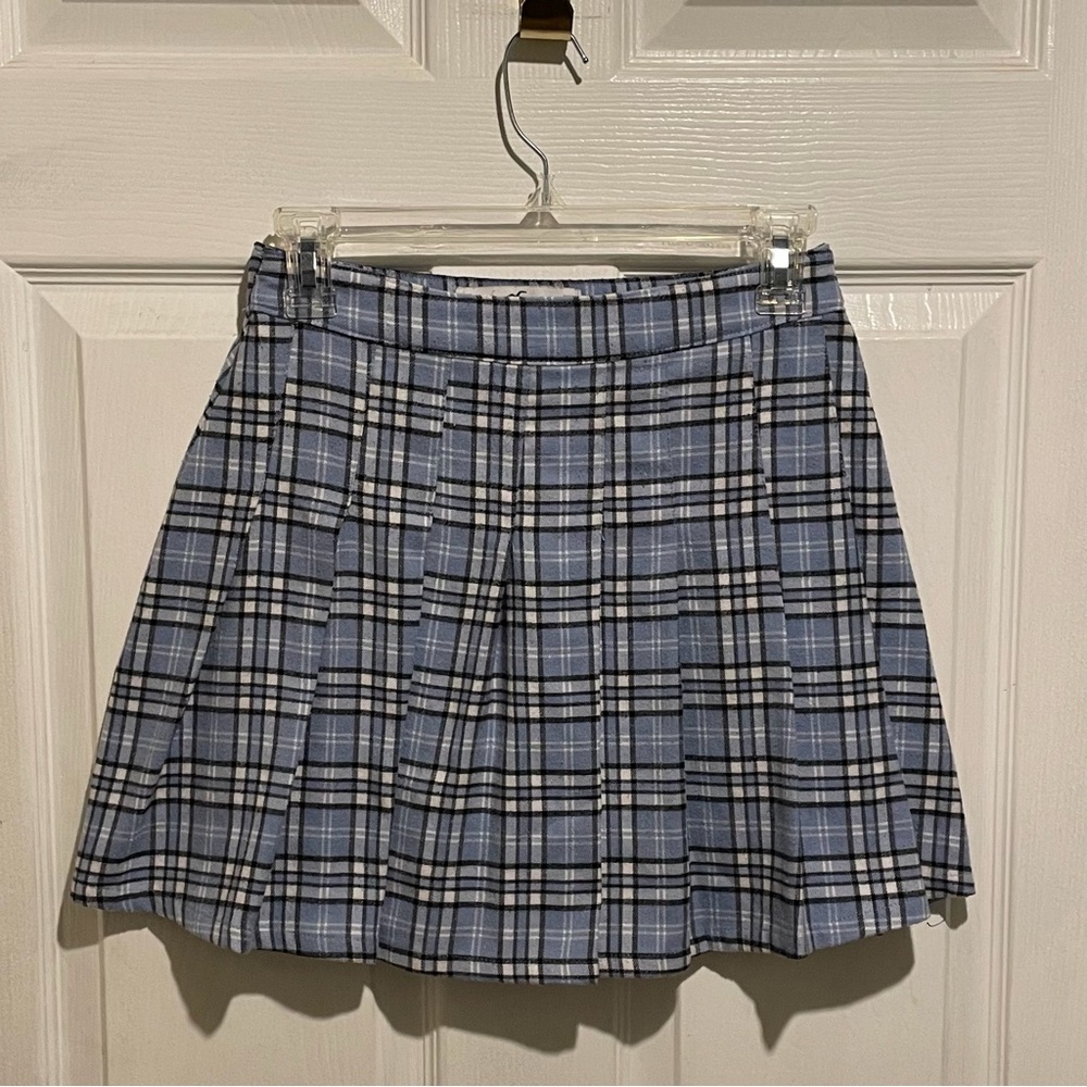 Set of 2 Adorable Plaid Pleated Mini Skirts in Great Condition. Size XS. $8